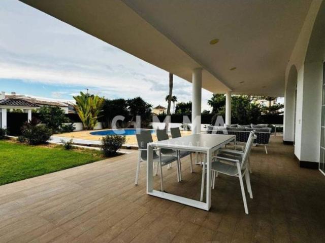 Casa en Venta en L'Alfàs del Pi