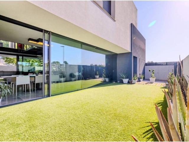 Casa en Venta en Oliva