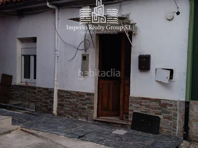 Casa en venta en Langreo, La Felguera. Convierte esta casa en el hogar que siempre has imaginado. Casas.