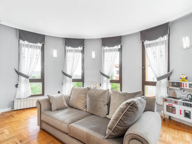 Casa en venta en Langreo, La Felguera. Casa en Aldea Andarujo, a 20 mins de Oviedo y Gijón. Casas.