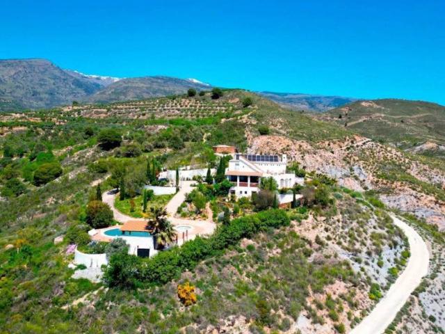 Casa en Venta en Lanjarón