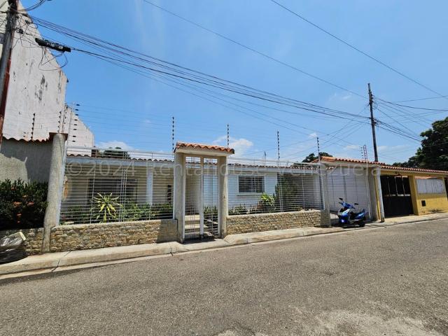 Casa en Venta en Las Amazonas, Municipio Linares Alcantara