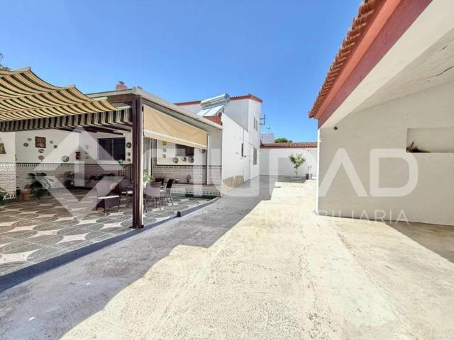Casa en Venta en Las Cabezas de San Juan