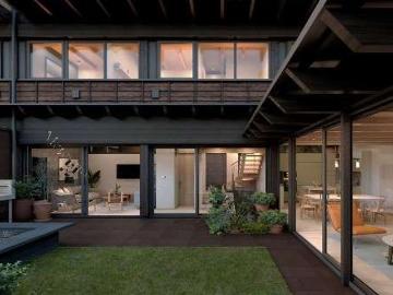 Casa en Venta en Las Condes 4 dormitorios 4 banos de 239 m
