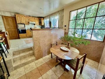 Casa en Venta en Las Condes 4 dormitorios 4 baños