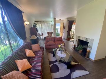 Casa en Venta en Las Condes 4 dormitorios 3 baños