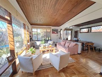 Casa en Venta en Las Condes 4 dormitorios 3 baños