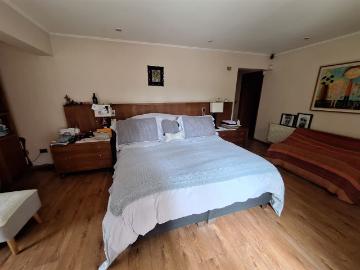 Casa en Venta en Las Condes 6 dormitorios 4 baños