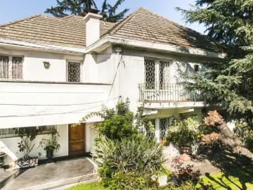 Casa en venta en Las Condes | 8 Dormitorios por 34000.00 en Las Condes