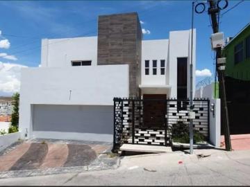 Casa en venta en Las Fuentes, Chihuahua, Chihuahua