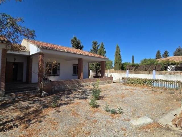 Casa en venta en Las Gabias, Urb. Los Chopos