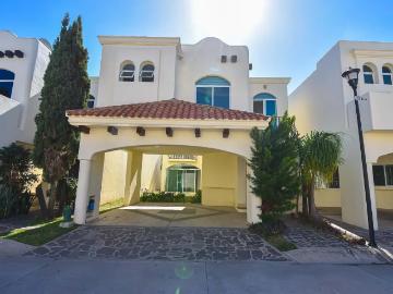 Casa en venta en Las Gaviotas, Mazatlán, Sinaloa