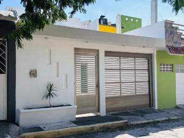 CASA EN VENTA EN LAS HORTALIZAS VERACRUZ, VER