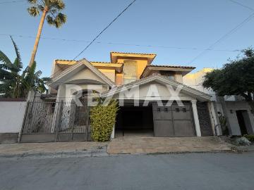 CASA EN VENTA EN LAS ISABELES