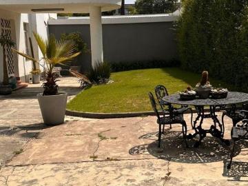 CASA EN VENTA EN LAS LOMAS DE CHAPULTEPEC
