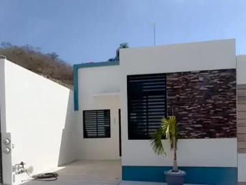 Casa en venta en Las Parotas Residencial, Manzanillo, Colima
