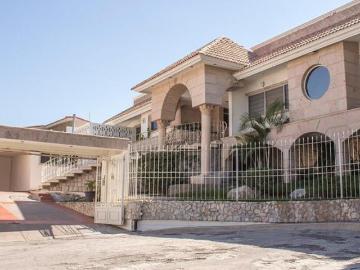 CASA EN VENTA EN LAS ROSAS