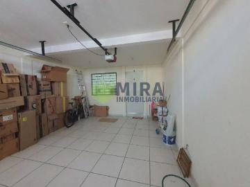 CASA EN VENTA EN LAURELES ERENDIRA PARA INVERSIÓN, Los Laureles Erendira