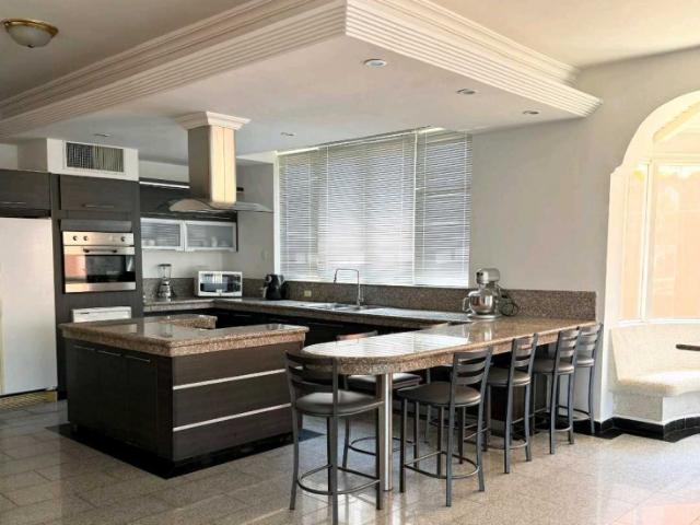 CASA EN VENTA EN LECHERIA