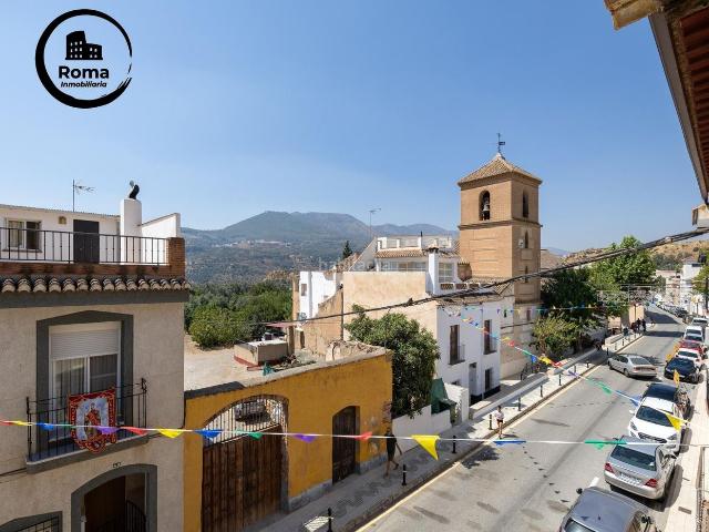 Casa en venta en Lecrín. Gran Casa de Pueblo en Beznar, Valle de Lecrín Granada. Casas.