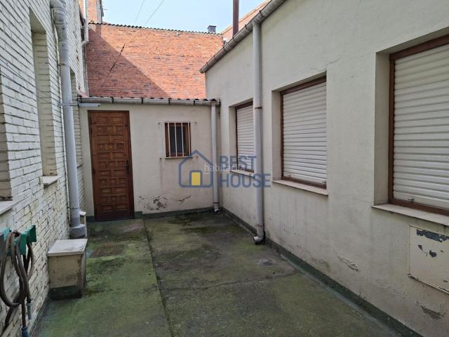 Casa en venta en León, La Lastra. Casa a la venta en el barrio de La Lastra. Casas.