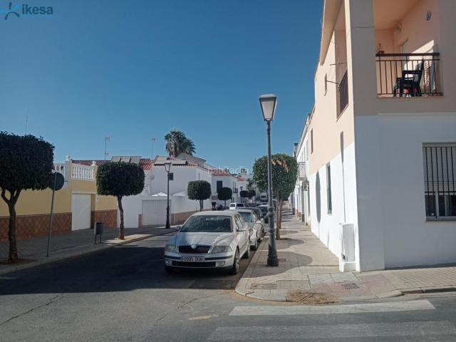 Casa en venta en Lepe. CASA EN VENTA EN LEPE. ACTIVO INMOBILIARIO SIN POSESIÓN. Casas.