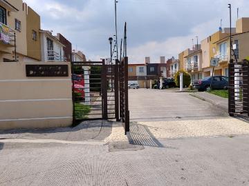 Casa en venta en Toluca, fraccionamiento Las Misiones