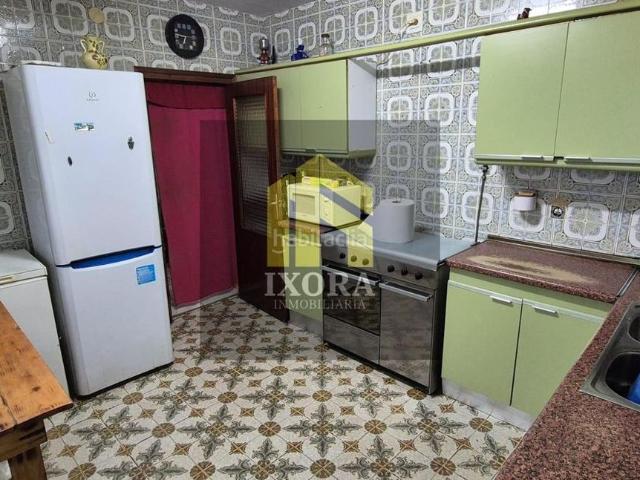Casa en venta en Linares, La Paz Las Américas. Bonita Casa Adosada en el Barrio Girón de Linares. Casas.