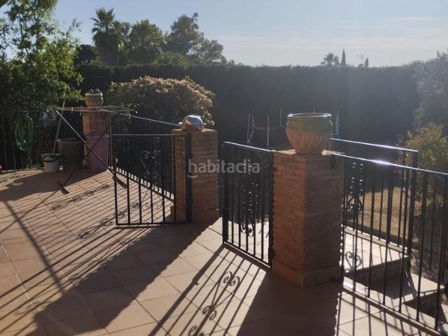 Casa en venta en Linares, San Roque La Cruz La Rozuela. Casa en venta en Urb. La Cruz, 4 dormitorios. Casas.