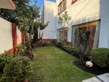 Casa en venta en Lindavista Sur, diseño, espacio y potencial