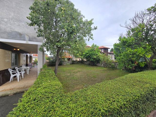 Casa en venta en Llanes, Posada Barro. Casa con jardín cerca de Posada de Llanes. Casas.