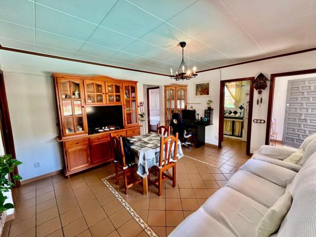 Casa en venta en Llagostera. Casas.