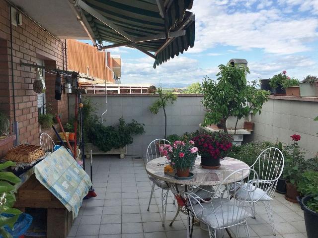 Chalet en venta en Lleida, de 300 m² 6 habitaciones por 354.000