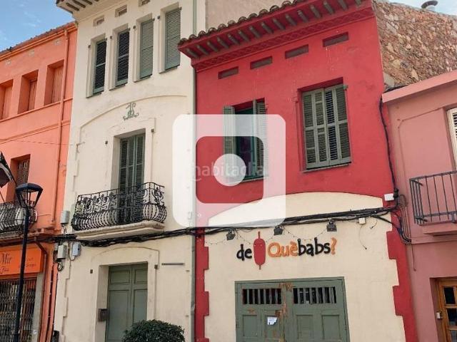 Casa en venta en Llinars del Vallès. CASA MODERNISTA CO JARDÍN. Casas Llinars del.