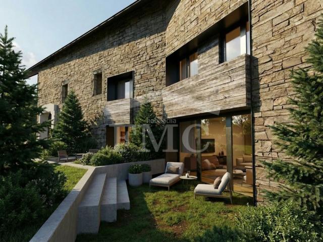 Casa en venta en Llívia Pirineos. Promoció obra nova a Llívia. Casas.