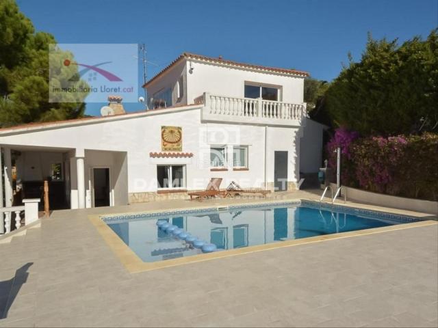 Casa en venta en Lloret de Mar, Canyelles Costa Brava. CASA DE LUJO EN CANYELLES !. Casas Lloret de.