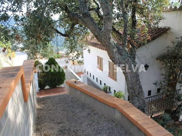 Casa en venta en Lloret de Mar, de 100 m² 4 habitaciones por 239.000