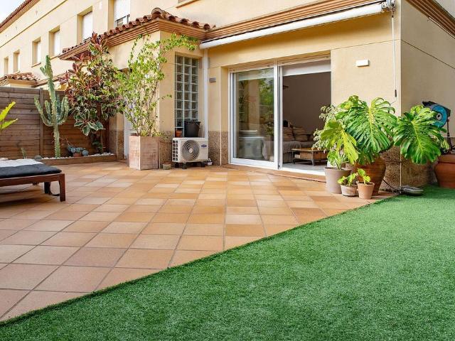 Casa en venta en Lloret de Mar, de 219 m² 3 habitaciones por 625.000 €