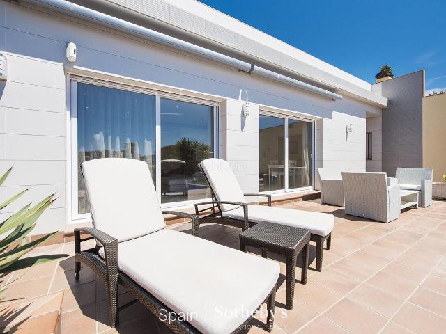 Casa en venta en Lloret de Mar, Fenals Costa Brava. Casa acogedora y práctica con vistas al mar en Cala Canyelles. Casas Lloret de.