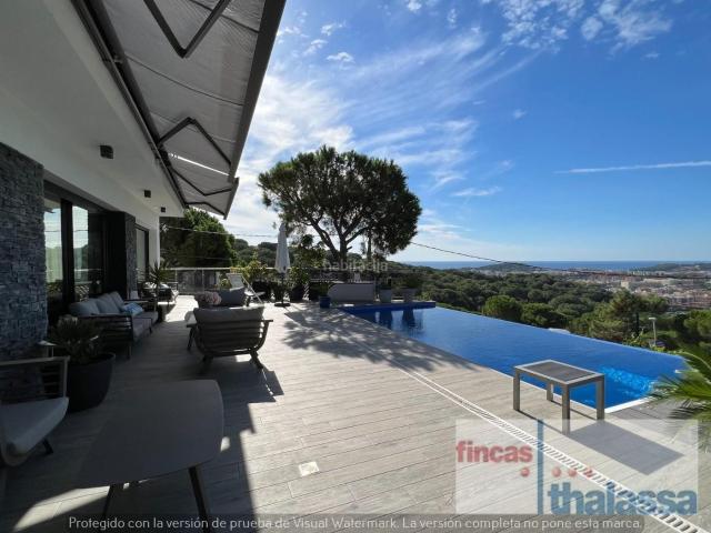 Casa en venta en Lloret de Mar, Roca Grossa Costa Brava. VILLA DE LUJO CON VISTAS AL MAR. Casas Lloret de.