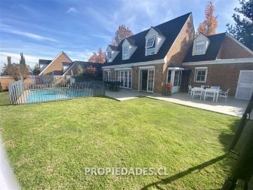 Casa en Venta en Lo Barnechea