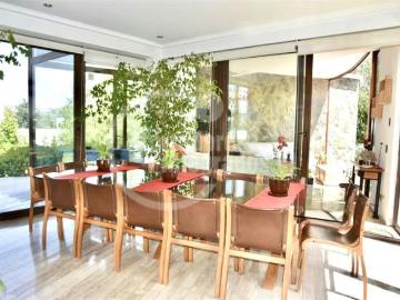 Casa en Venta en Lo Barnechea | 5 Dormitorios por 55000.00 en Lo Barnechea
