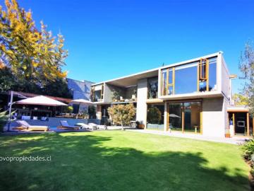 Casa en Venta en Lo Barnechea