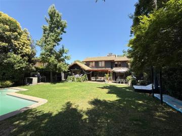 Casa en Venta en Lo Barnechea