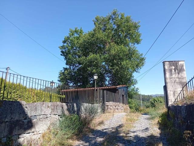 Casa en Venta en Lobios