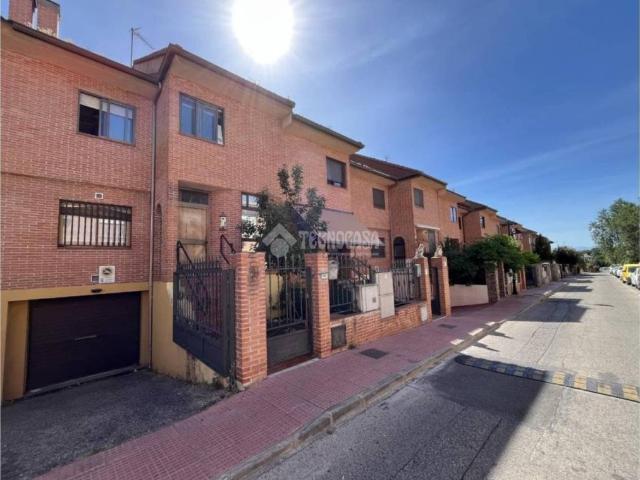 Casa en Venta en Loeches