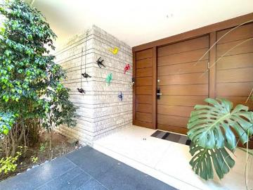 Casa en VENTA en Lomas Anáhuac, privada con vigilancia 24/7
