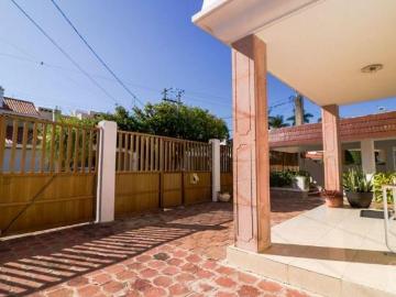 Casa en Venta en Lomas de Mazatlán