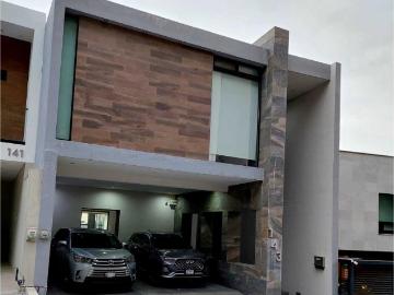 Casa en venta en Lomas de Montecristo, Monterrey, Nuevo León