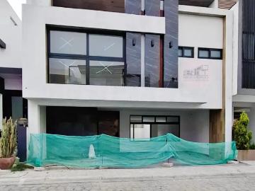 Casa en Venta en Lomas de Angelópolis II, San Andrés Cholula, Puebla